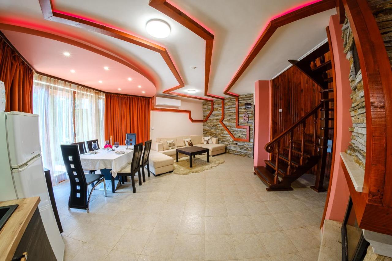 Pamporovo Cottage Savov Екстериор снимка