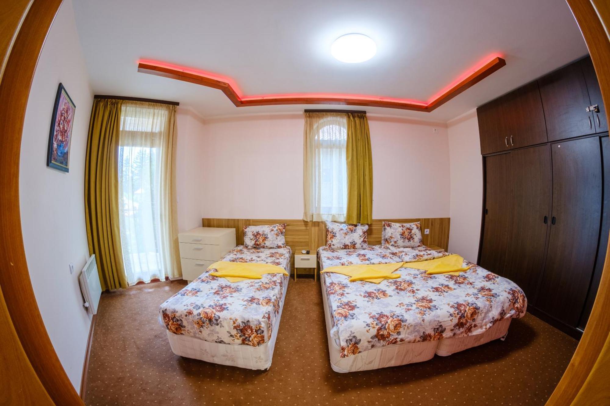 Pamporovo Cottage Savov Екстериор снимка
